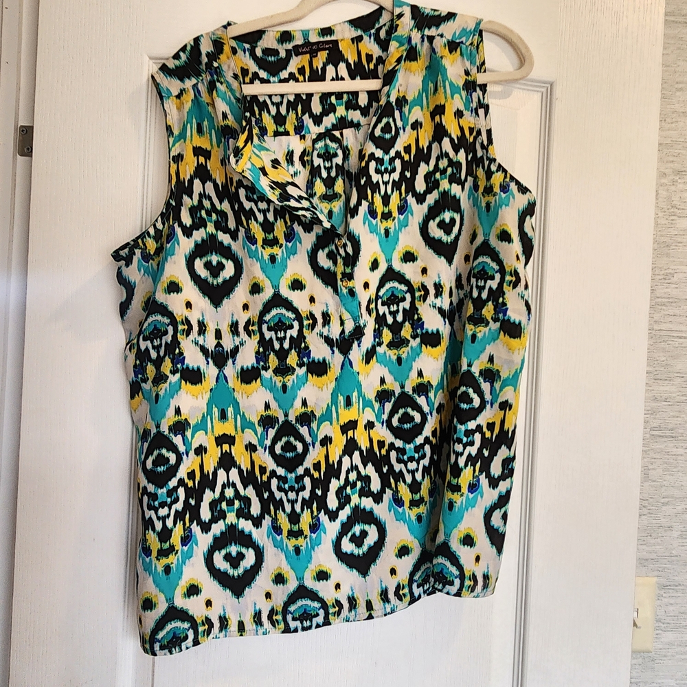 Violet & Claire Sleeveless Top - Blue, Yellow, Black Pattern Size 1X Euc